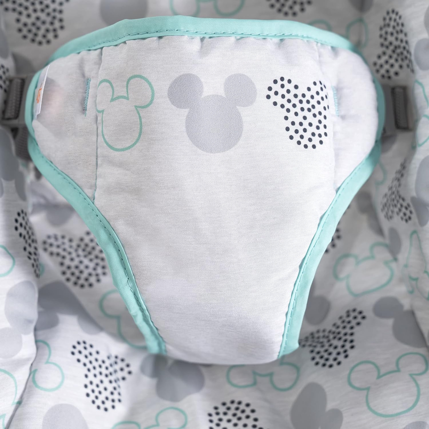 BS DM MICKEY MOUSE BOUNCER CLOUDSCAPES