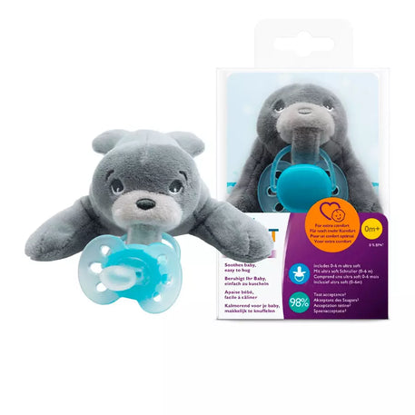 chupón con peluche tierno