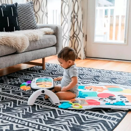 4-IN-1 KICKIN´ TUNES MUSIC & LANGUAGE GYM